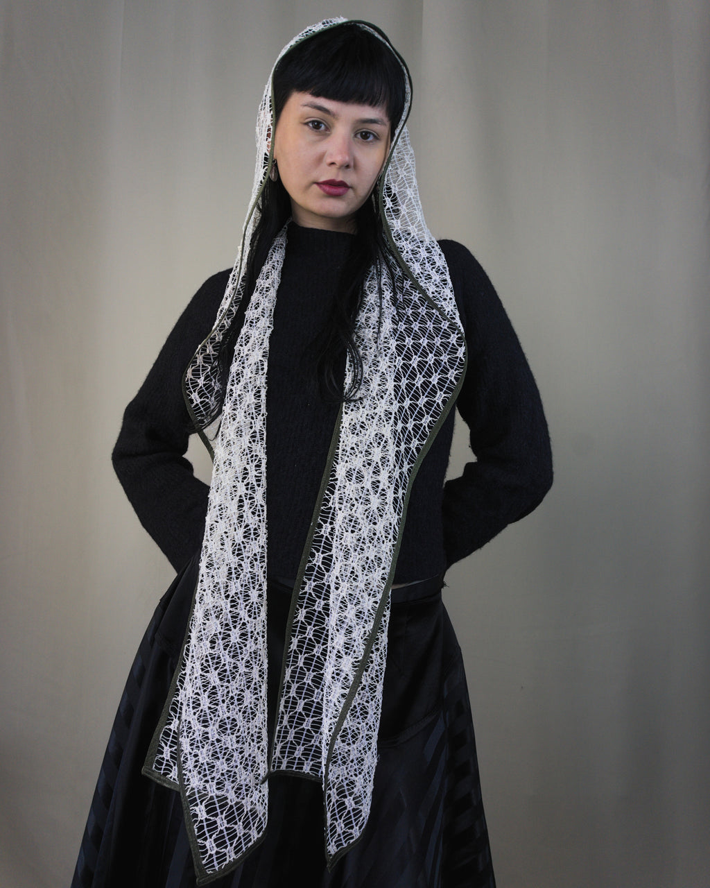 Lace headpiece
