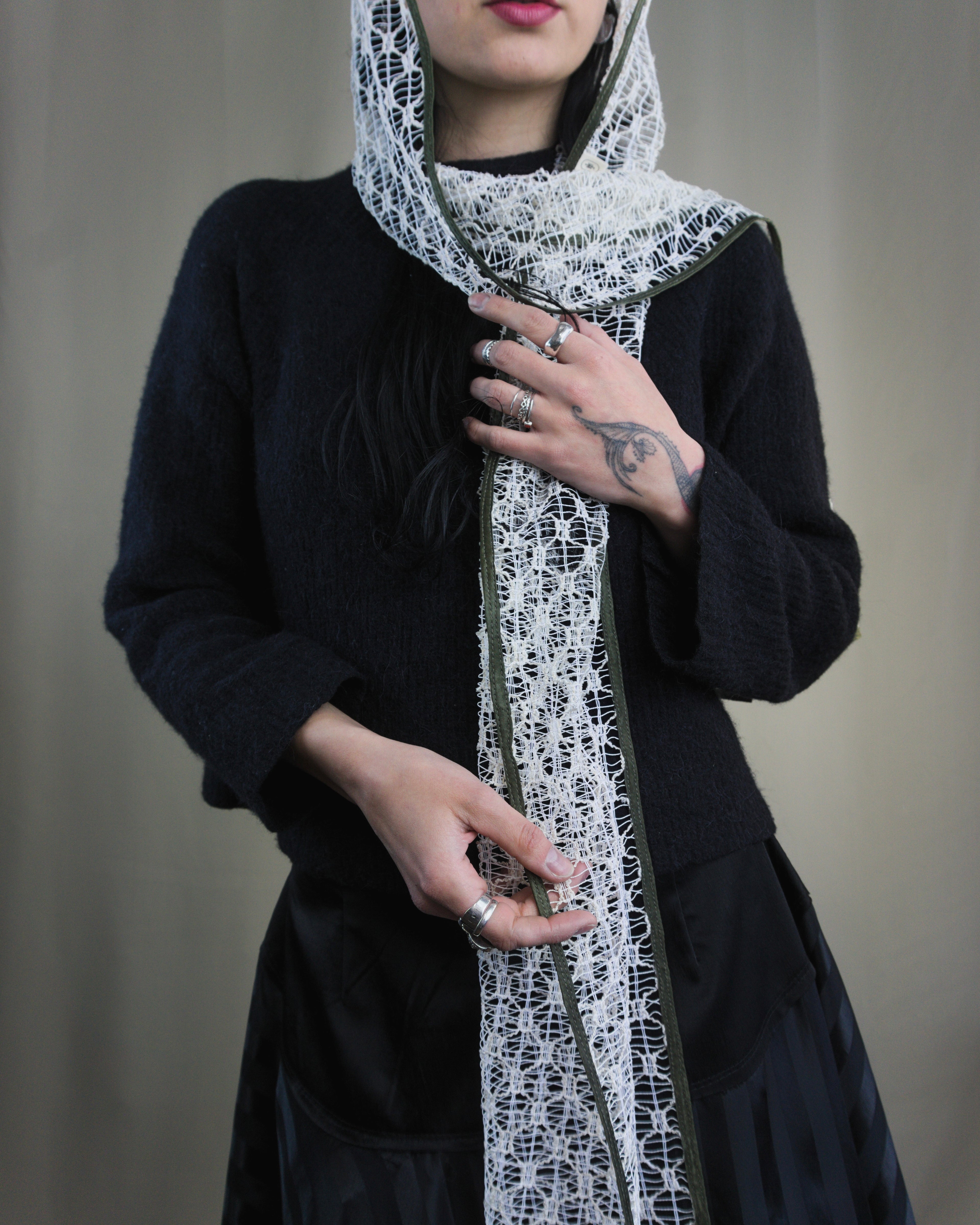 Lace headpiece