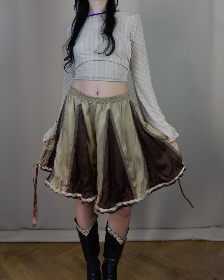 Beige and brown adjustable bloomers
