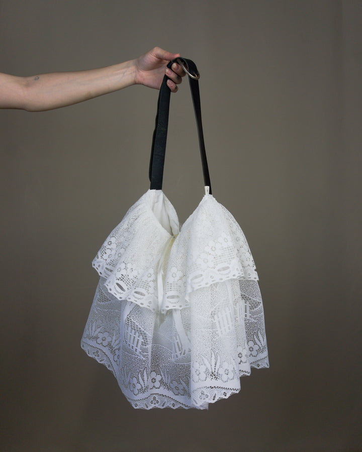 White lace ruffled bag